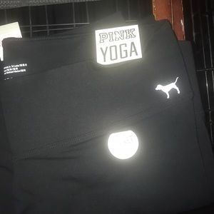 Victoria’s Secret PINK black yoga leggings